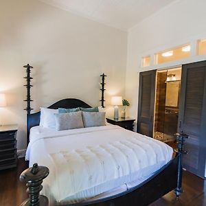 King Room Garden View